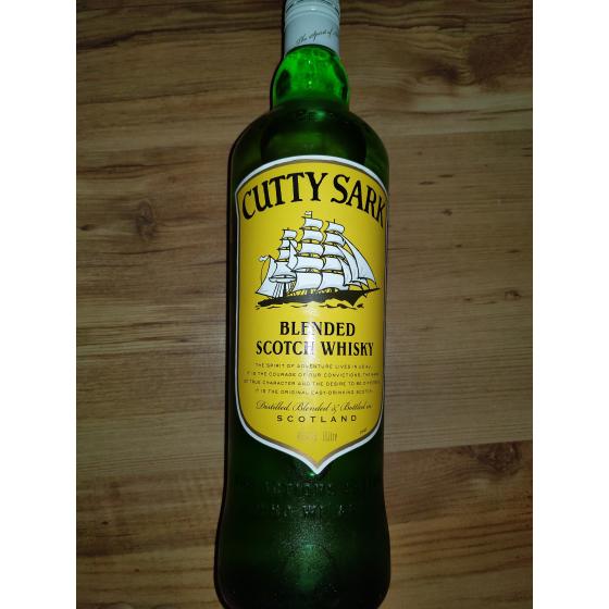 CUTTY SARK WHISKY 40% 1 LITRE