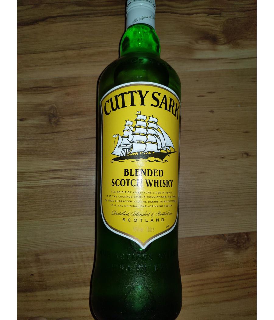 CUTTY SARK WHISKY 40% 1 LITRE