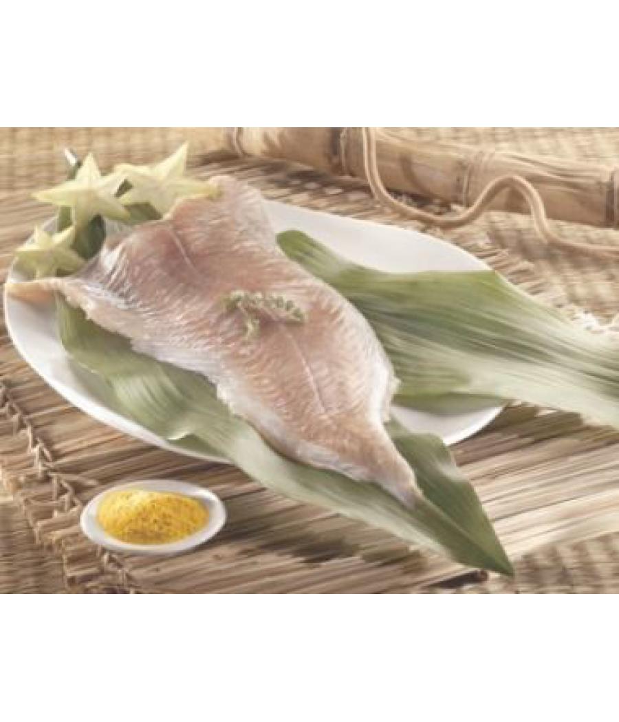 LIEU JAUNE VIDE DECAPITE CALIBRE 2/4 PECHE EN MER OCEAN ATLANTIQUE NORD-EST COLIS DE 1KG