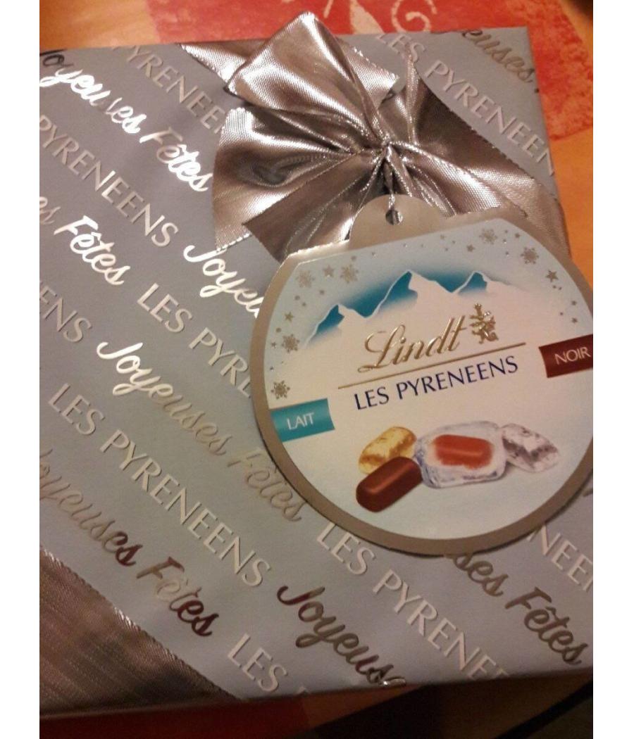 PYRENEENS, JOYEUSE FETES LINDT