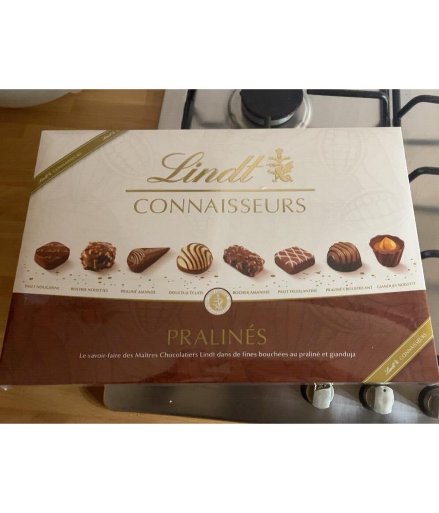 PRALINES AU CHOCOLAT LINDT CONNAISSEUR 409G