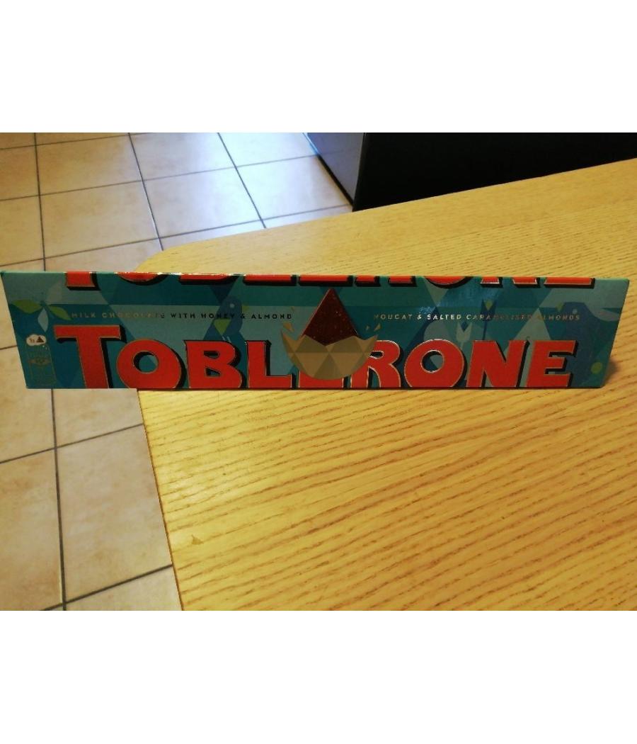 BARRE DE CHOCOLAT AU LAIT AMANDES SALEES CARAMELISEES TOBLERONE