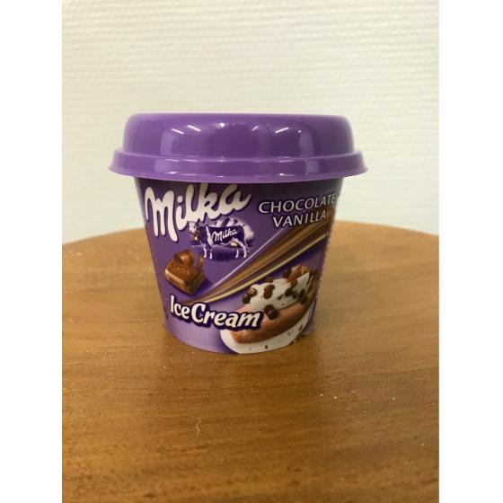 CREME GLACEE CHOCOLAT ET VANILLE AVEC MORCEAUX DE CHOCOLAT